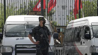 رجل أمن في تونس