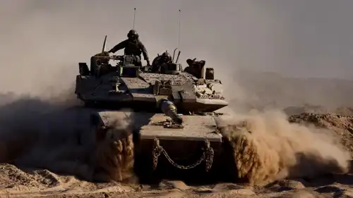 دبابة إسرائيلية في قطاع غزة