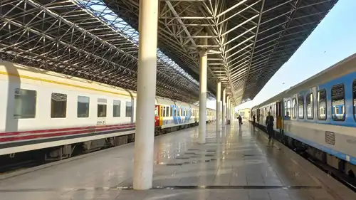 محطة قطار إيرانية