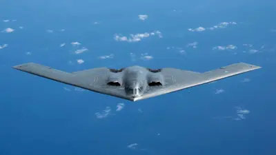 قاذفة الشبح من طراز "بي-2 سبيريت"