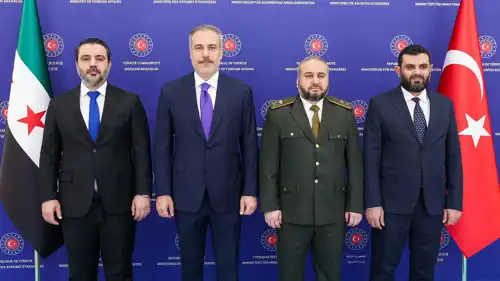 لقاء سوري تركي في أنقرة