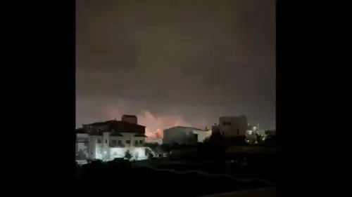 لحظة تفجير منزل عائلة صبارنة في الخليل