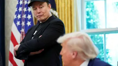  الملياردير الأمريكي إيلون ماسك والرئيس الأمريكي دونالد ترامب