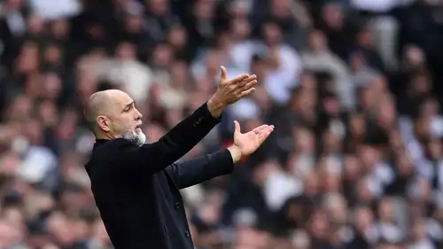 إيغور تيودور مدرب توتنهاما لمقال من منصبه