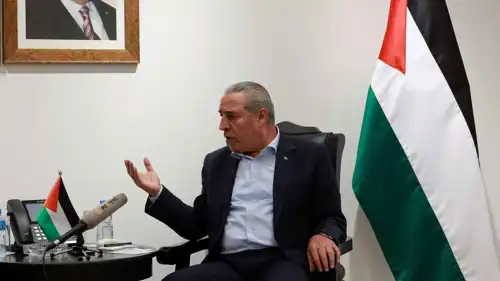 حسين الشيخ نائب الرئيس الفلسطيني