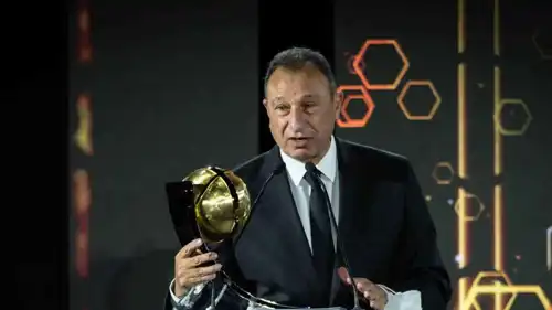 محمود الخطيب رئيس الأهلي المصري 