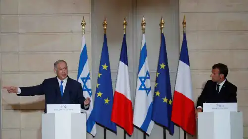 إيمانويل ماكرون وبنيامين نتنياهو في لقاء سابق