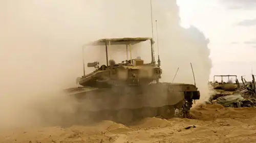 دبابة إسرائيلية في قطاع غزة