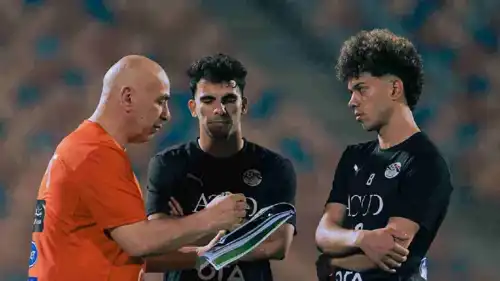 حسام حسن مع إمام عاشور