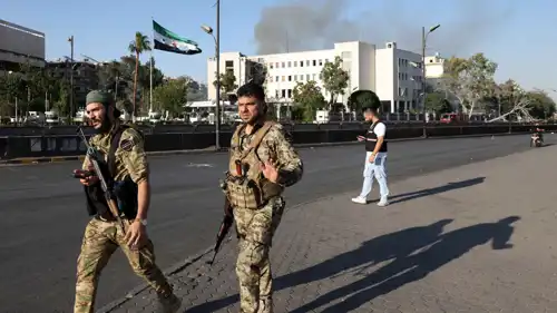 عناصر من الجيش السوري