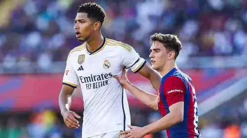 غافي في مواجهة سابقة لبرشلونة أمام ريال مدريد