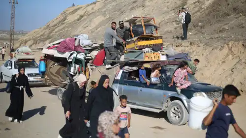 نازحون من مدينة غزة بعد التوسع البري الإسرائيلي