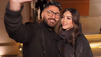 الفنان المصري تامر حسني وبسمة بوسيل