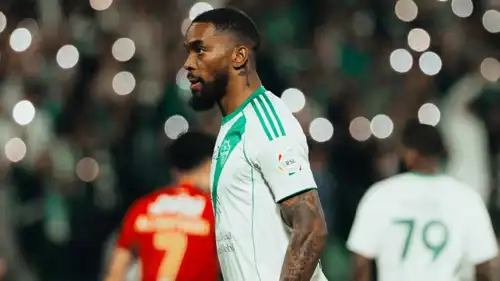 إيفان توني خلال مباراة الأهلي وضمك