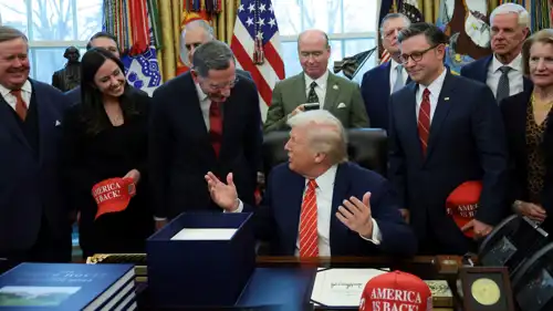 دونالد ترامب 