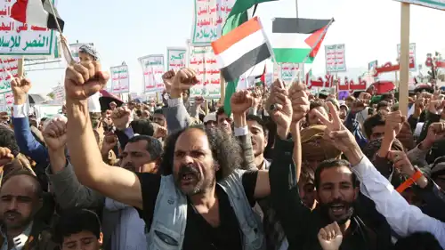 عناصر مؤيدة لميليشيا الحوثي في اليمن