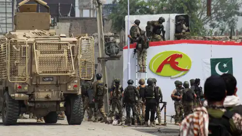 جنود باكستانيون