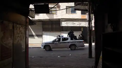 عناصر الأمن السورية في القرداحة