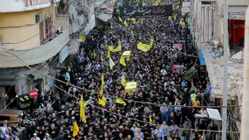 تجمع لأنصار مليشيا حزب الله اللبناني 