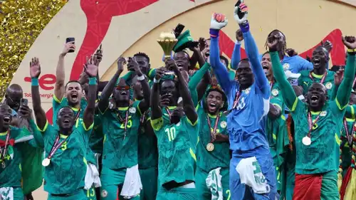 مراسم تتويج منتخب السنغال بلقب كأس إفريقيا