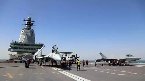 حاملة الطائرات الصينية فوجيان