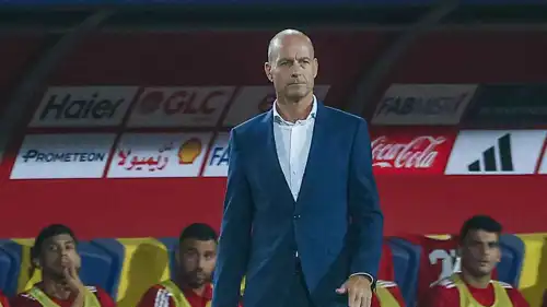 ياس توروب مدرب الأهلي المصري