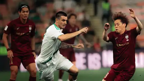 مباراة الأهلي السعودي ضد فيسيل كوبي الياباني بدوري أبطال آسي