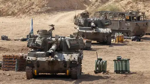 دبابات إسرائيلية داخل مدينة غزة 