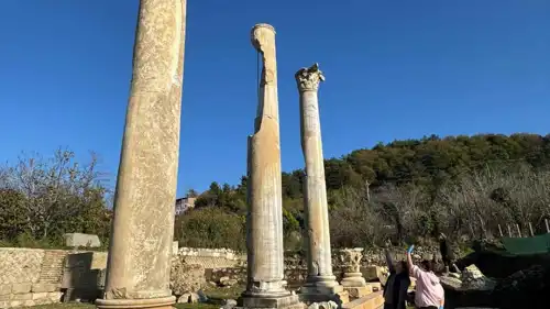 من موقع الاكتشاف الأثري 