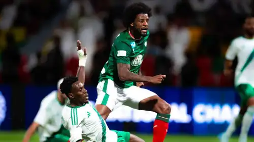 من مباراة الأهلي والاتفاق في دوري روشن