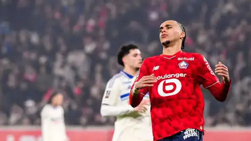 إيثان مبابي لاعب نادي ليل الفرنسي