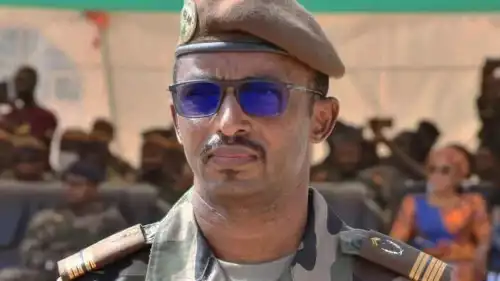 العميد فاموكي كامارا 