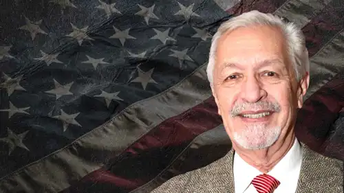 العقيد المتقاعد في الجيش الأمريكي إيريك روخو