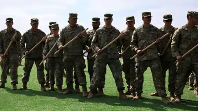 عناصر من الحرس الوطني في لوس أنجلوس