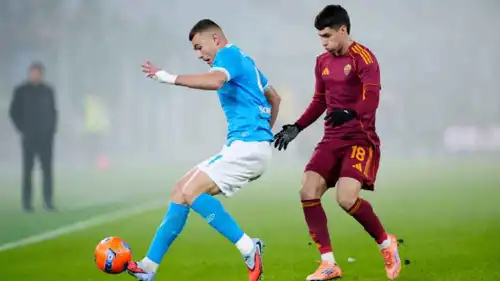 مباراة روما ضد نابولي في الدوري الإيطالي