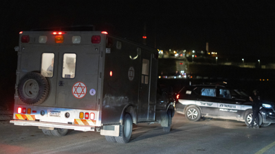 سيارة تابعة لنجمة داوود الحمراء