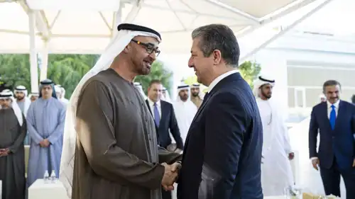رئيس الإمارات خلال استقباله مسرور بارزاني