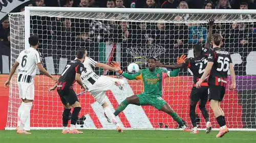 مواجهة سابقة بين ميلان ويوفنتوس