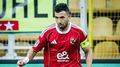 محمود حسن تريزيغيه نجم الأهلي المصري