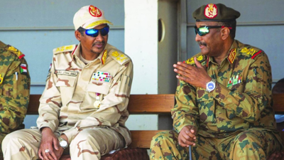 عبد الفتاح البرهان ومحمد حمدان دقلو 