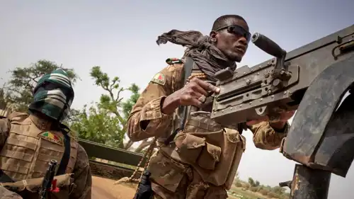 قوات مالية تطارد عناصر من الجماعات المسلحة