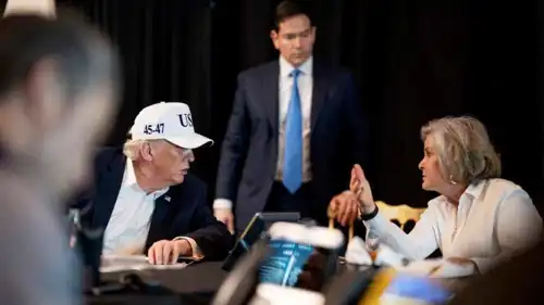 ترامب وسوزي وايلز وماركو روبيو 