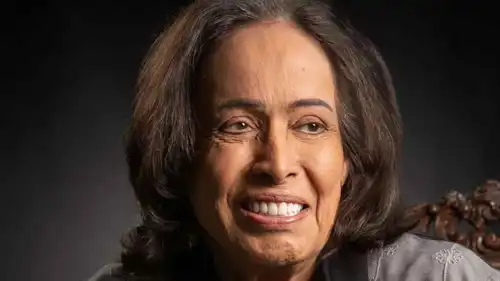  الفنانة الكويتية حياة الفهد