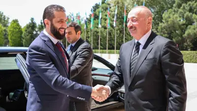 الرئيسان السوري والأذربيجاني في باكو