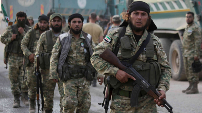 عناصر مسلحة من جيش سوريا الحرة