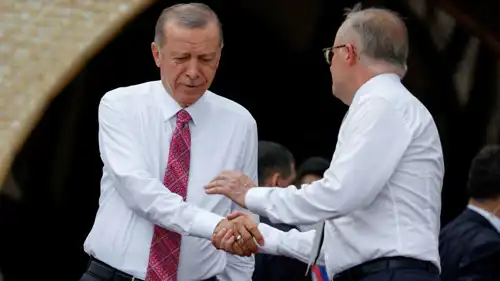 أردوغان ورئيس الوزراء الأسترالي أنتوني ألبانيز