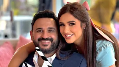 ياسمين عبد العزيز وأكرم حسني