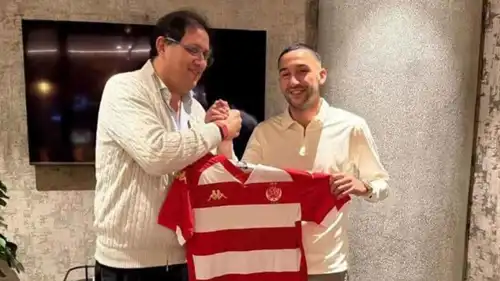 هشام أيت منا وحكيم زياش