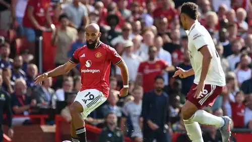 مباراة مانشستر يونايتد وآرسنال في الدوري الإنجليزي