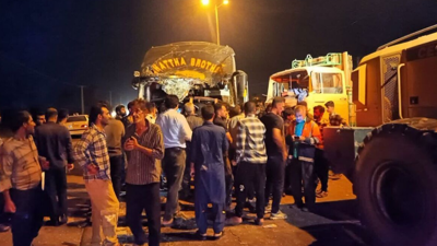 حادث سير وقع لباكستانيين في إيران